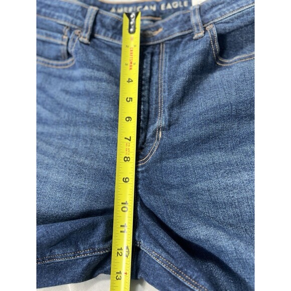 NWT American Eagle Mom Jean Stretch Super High Rise 14 Short - Picture 8 of 15